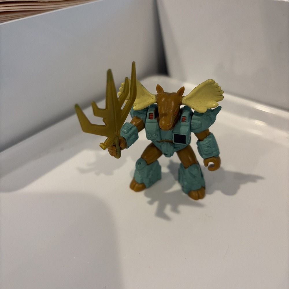 Takara Hasbro Battle Beasts Major Moose #33 Figure Weapon Fire Rub